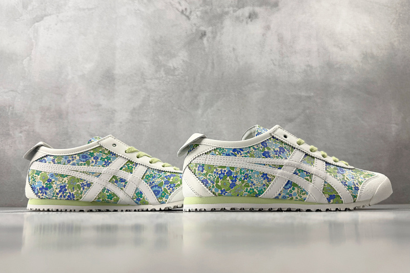 Zhenhui- Onitsuka Tiger Mexico 66 · 4