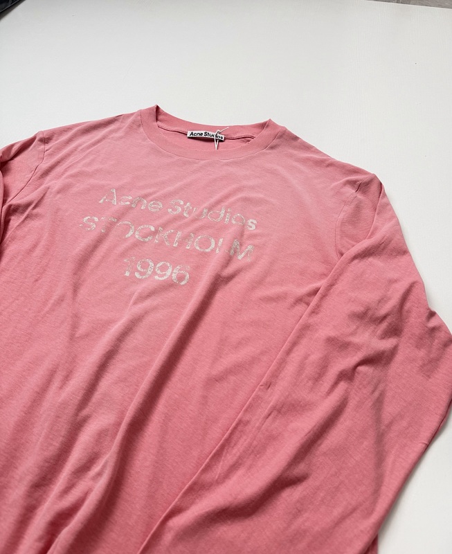 Distressed Blurred Letter Print Long Tee · 5