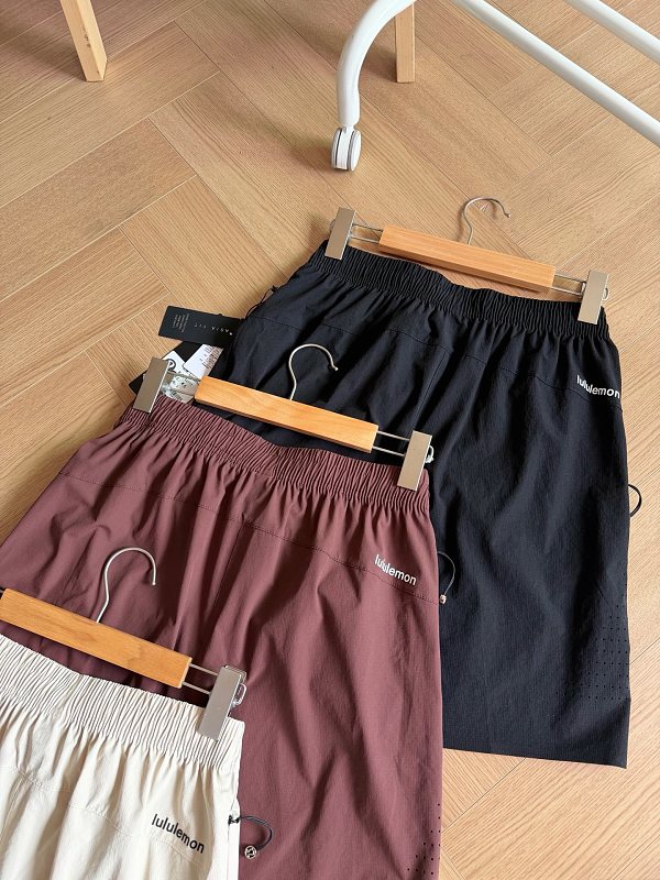 Lululemon Multifunctional Summer Joggers 8