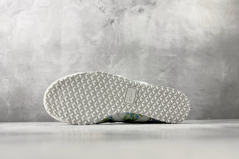 Zhenhui- Onitsuka Tiger Mexico 66 · 6