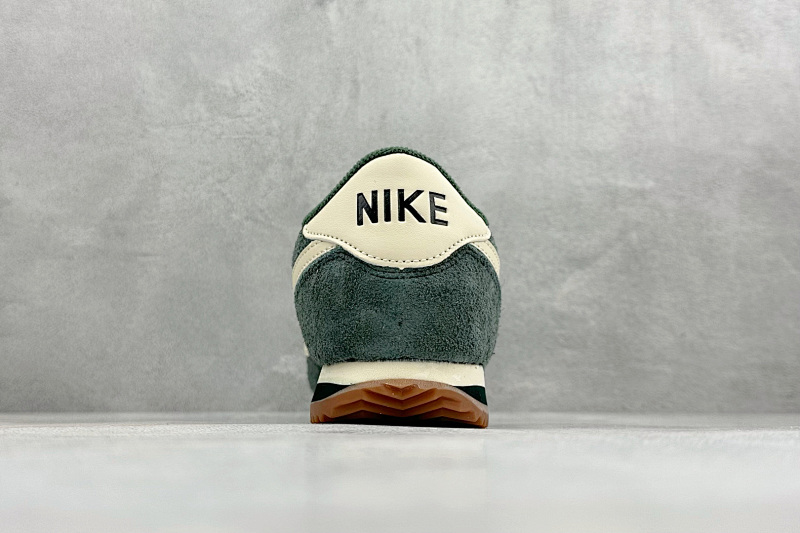 Zhenhui- Nike Cortez 4