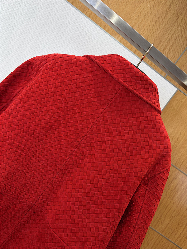 Collared Knit Mid-Length Coat · 5
