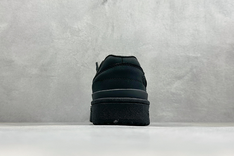 Zhenhui- Ad Forum 84 Low Og 4