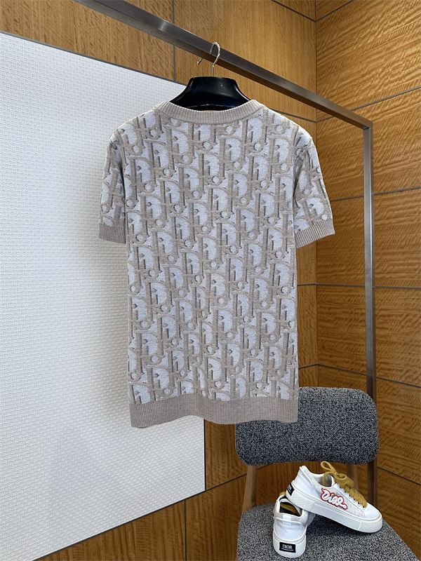 Jacquard Short Sleeve Knit 9