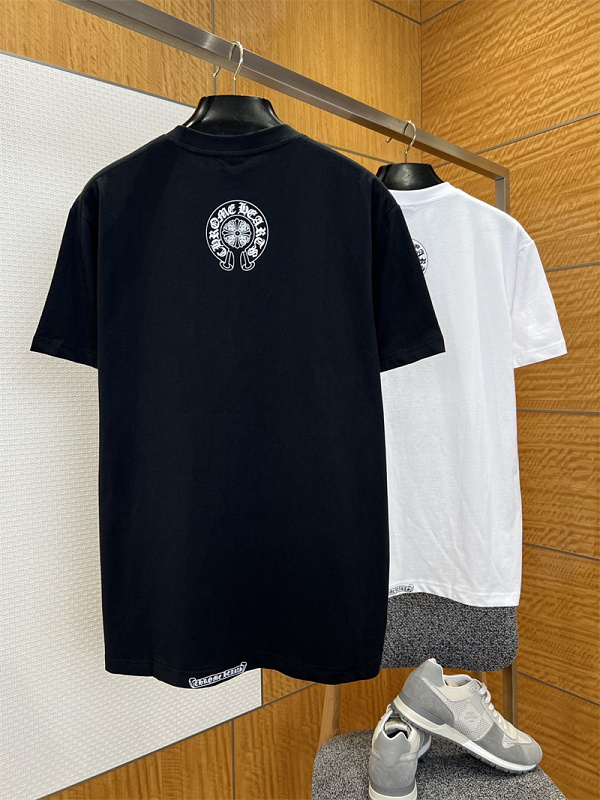 Horseshoe Print Short Sleeve Tee 6