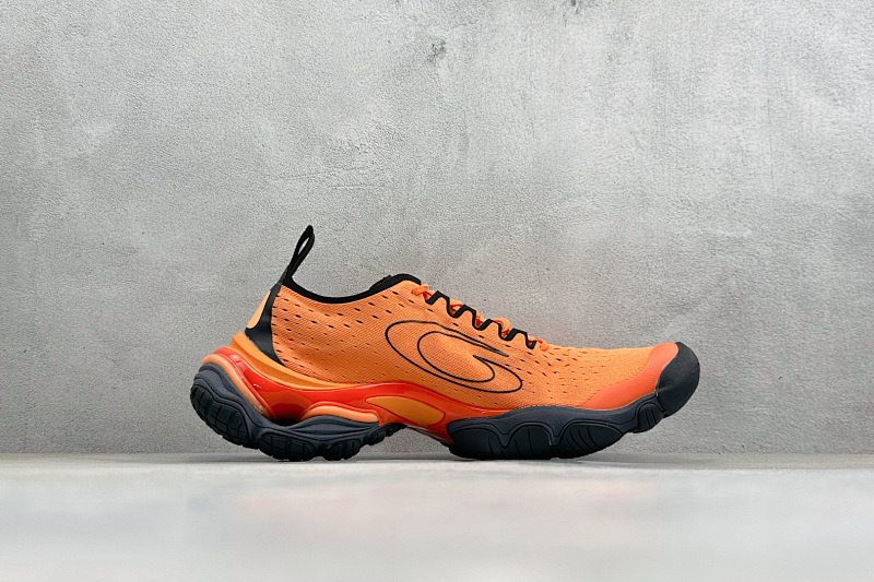 Zhenhui- Balenciaga Anatomic Runner -82106w2fc15845 8
