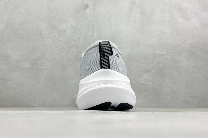 zhenhui-Adidas Terrex 2.0 4