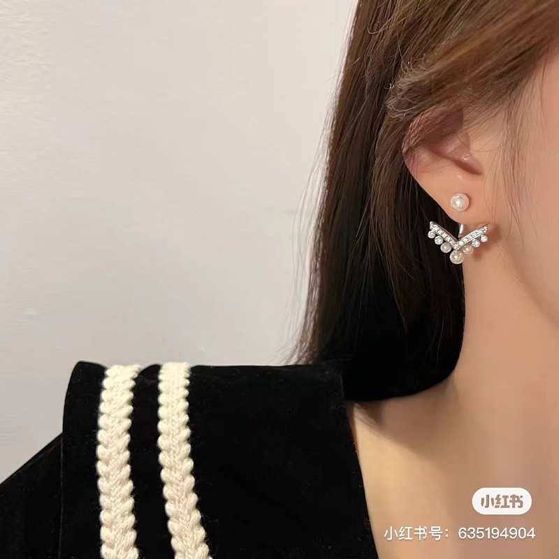 Yicheng 8