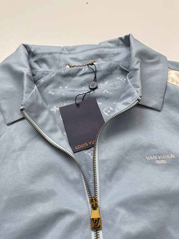 Embroidered Sky Blue Colorblock Collar Jacket · 2