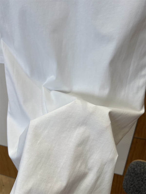 Bee Print Short Sleeve T-Shirt · 2