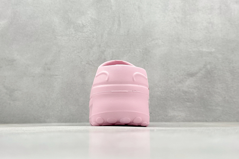 zhenhui-Hello Kitty × Adidas Originals AdiFOM StanSmith Mule 4