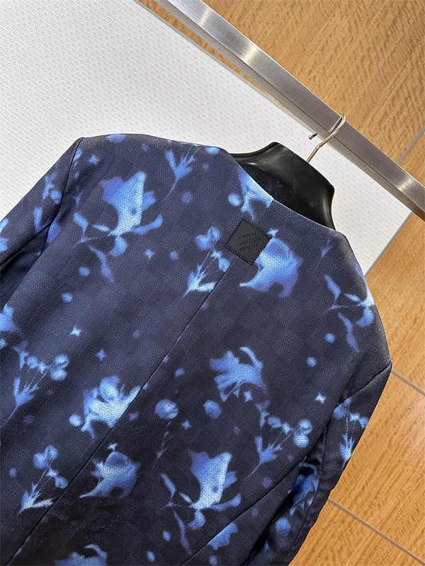 Tie-Dye Floral Collarless Blazer · 5