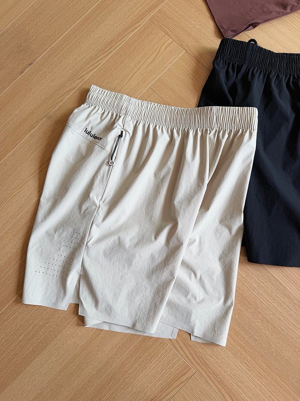 Lululemon Multifunctional Summer Joggers