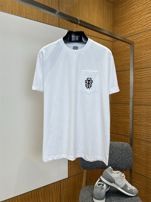 Horseshoe Print Short Sleeve Tee 10
