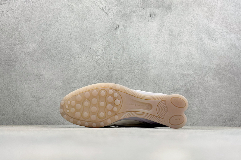 Zhenhui- Nike Shox Z 6