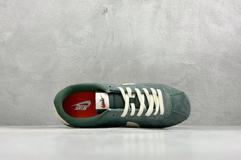 Zhenhui- Nike Cortez 7