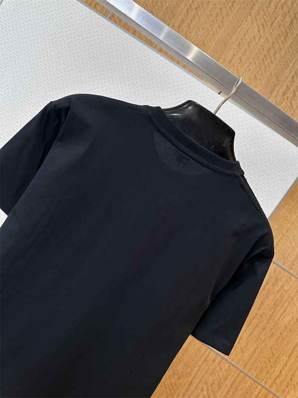 Af-1574- Anagram T · 4