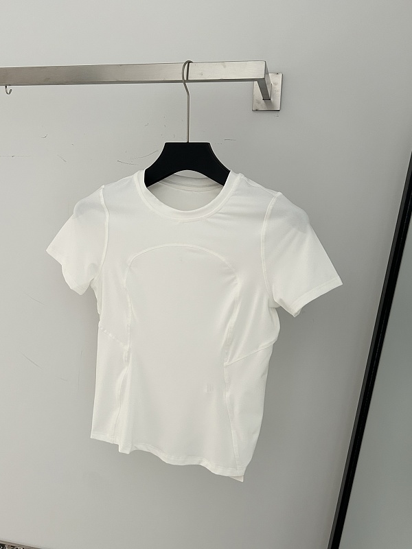 Lululemon Solid Casual Sport Crew Tee 9