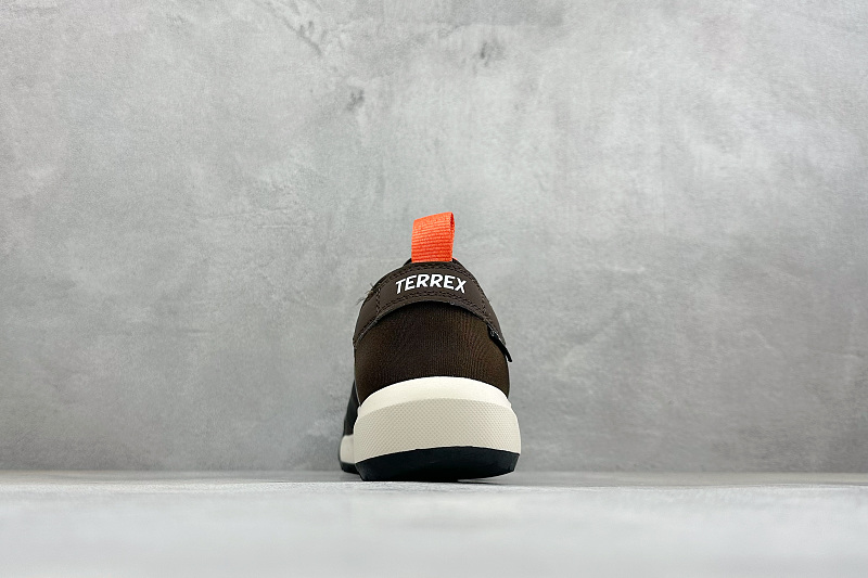 zhenhui-Adidas Terrex Daroga 25