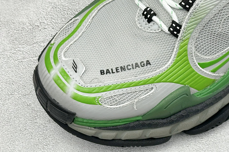 Zhenhui- Balenciaga Triple S .2 3