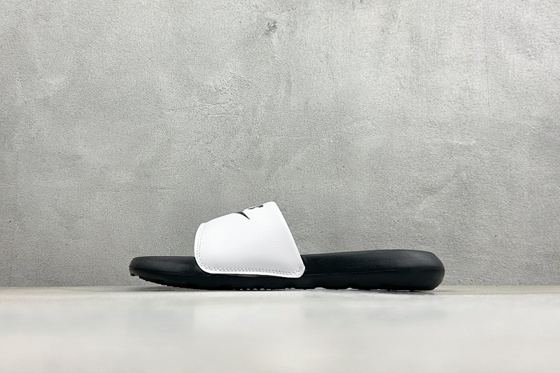 zhenhui-Nike Victori One Slide 9