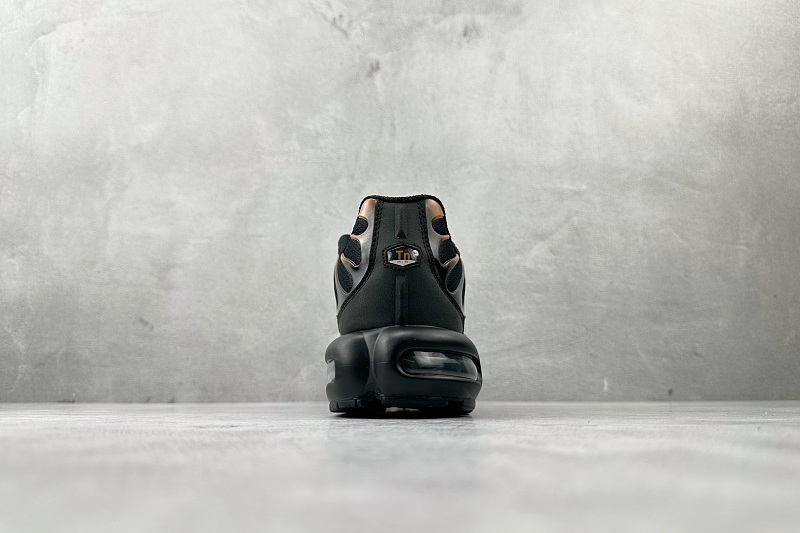 zhenhui-Nike Air Max Plus
