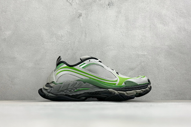 Zhenhui- Balenciaga Triple S .2 8