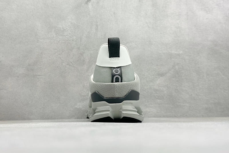 zhenhui-On Cloud X 4 · 4