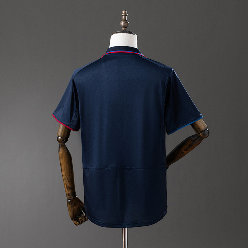 wanban-Barcelona 02/03 Third Away Retro Jersey · 2