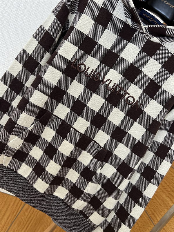 Hooded Knit Sweatshirt 7