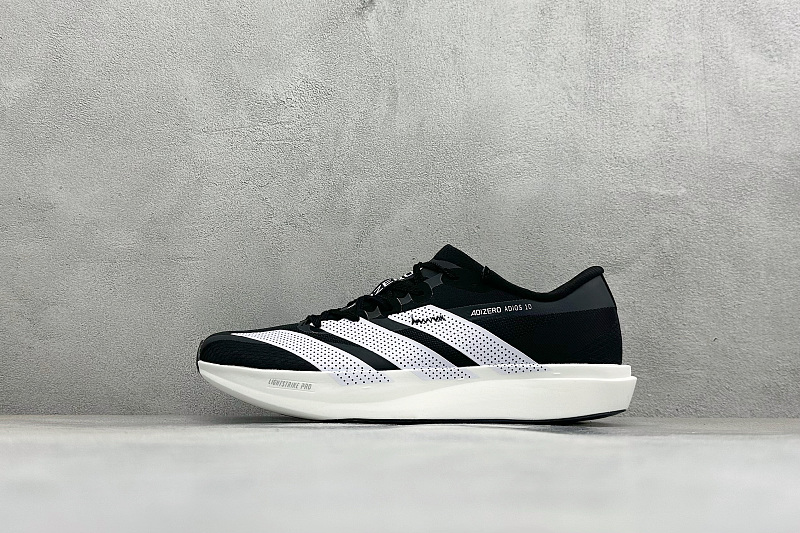Zhenhui- Adizero Adios 10 9