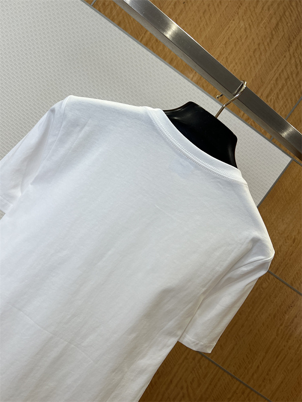Bee Print Short Sleeve T-Shirt · 4