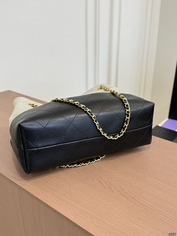 Xinxin Chanel 3