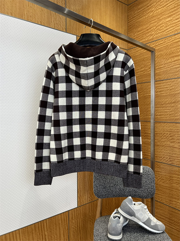 Hooded Knit Sweatshirt 9