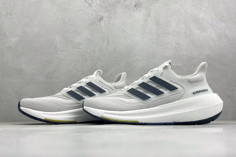 zhenhui-Adidas Ultraboost Light W 5