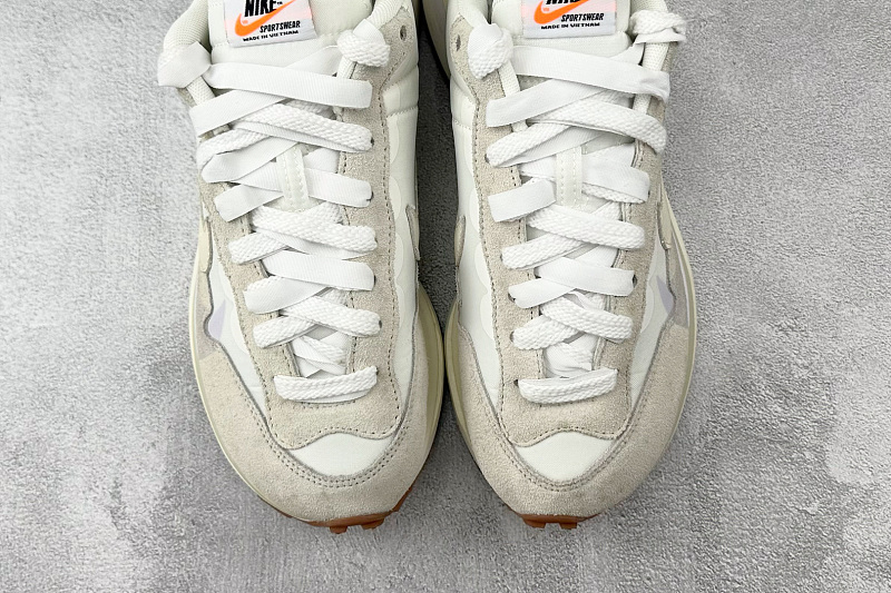 zhenhui-Sacai X Nike VaporWaffle White And Gum 3