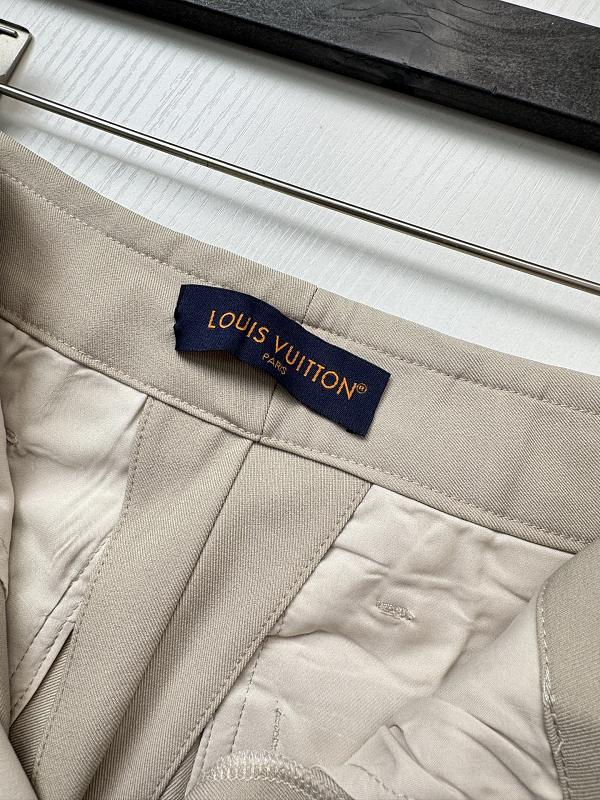 Metal Buckle Belt Wide Leg Trousers 3