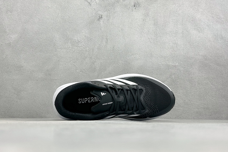 zhenhui-Adidas Supernova 7