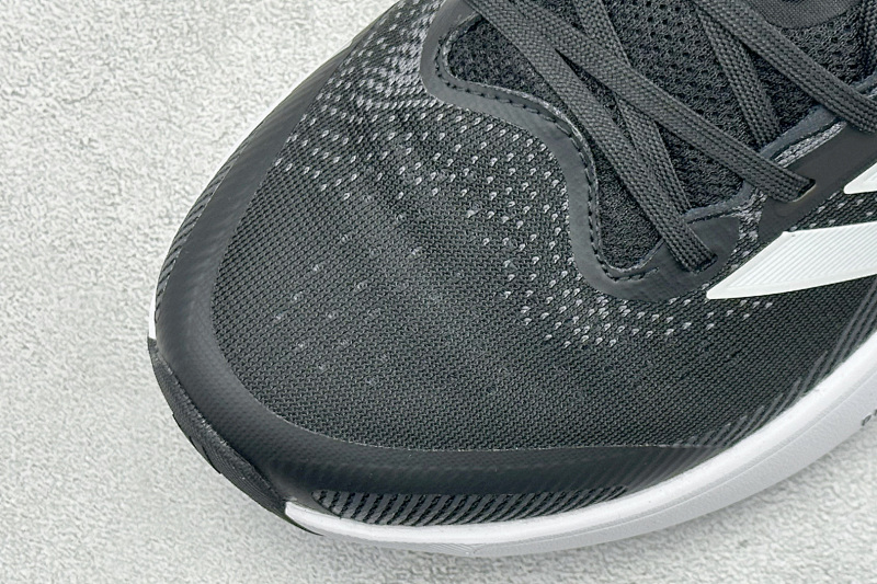 zhenhui-Adidas Supernova 3
