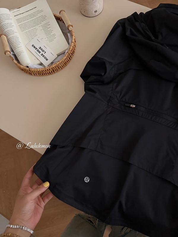 Lululemon Lightweight Breathable Sunshirt 5