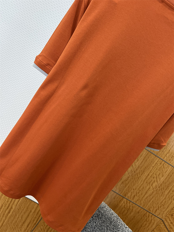 Contrast Cuff Crew Neck T-Shirt 4