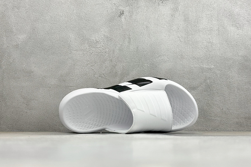 zhenhui-Adidas Lightblaze Slidesp 7