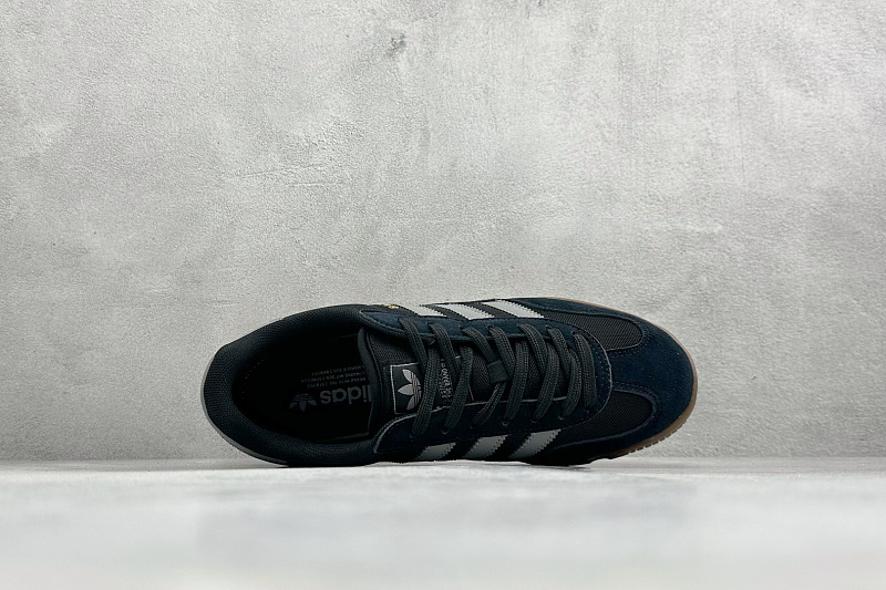 zhenhui-Adidas Originals BerMuda 7