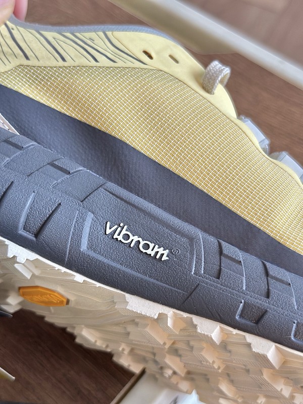 Yicheng 12