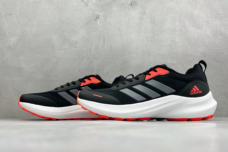 zhenhui-Adidas Super Nova 5