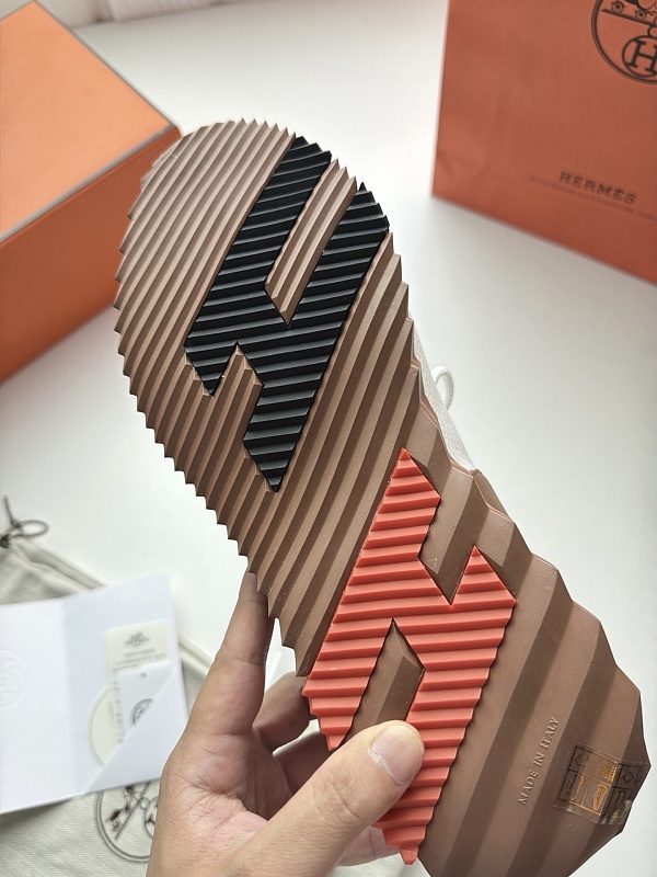 Yicheng · 2