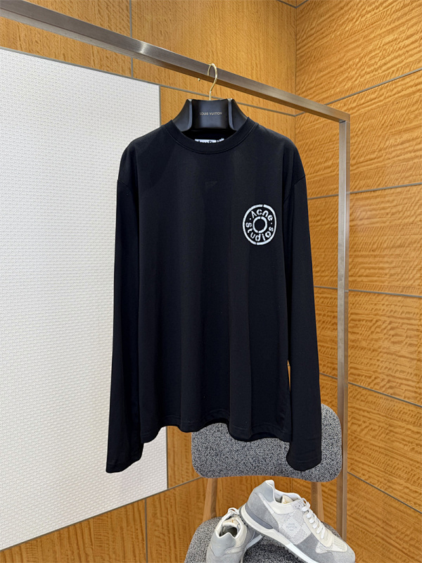 Crew Neck Long Sleeve T-Shirt · 3