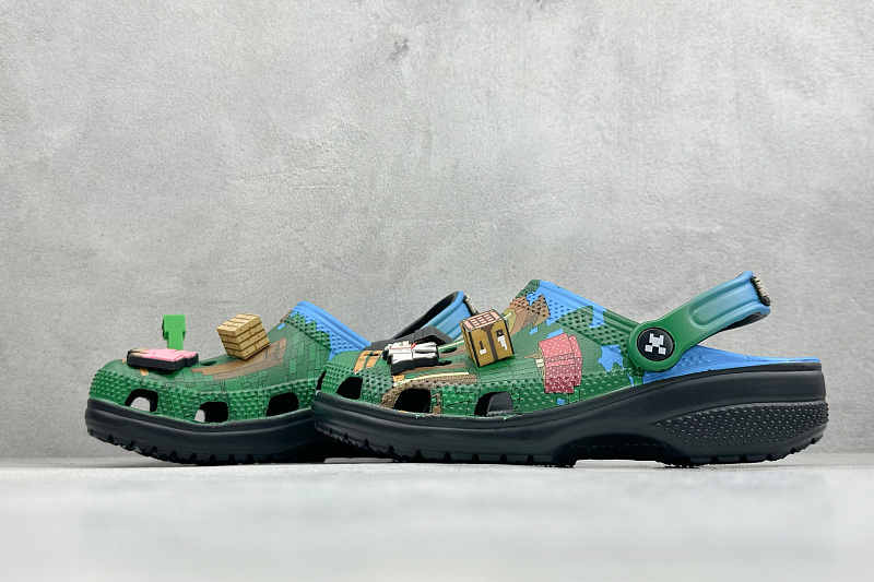 Zhenhui- Crocs 5