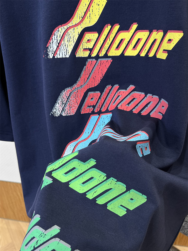 Retro Gradient Letter Print T-Shirt · 6
