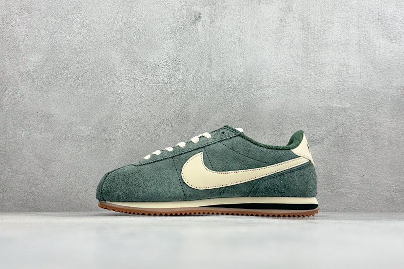 Zhenhui- Nike Cortez 9